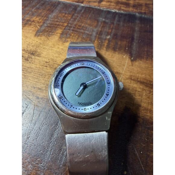 Fossil Unisex Adult Big Tic Watch Silver Tone Stainless Steel Bracelet main image 3